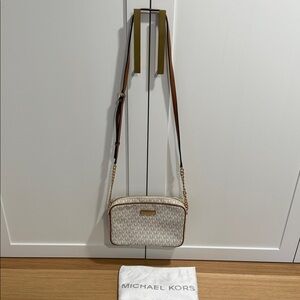 Michael Kors Jet Cream and Tan Crossbody Bag dust bag included
